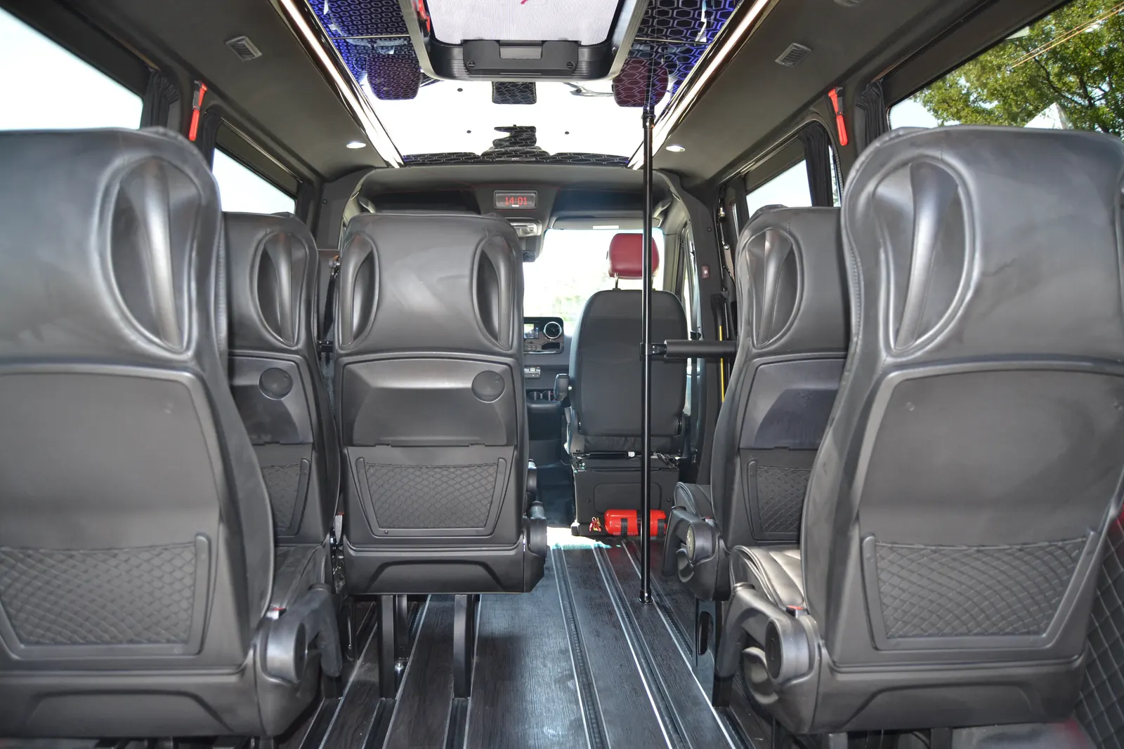 Furore vehicle, view 13 of 15