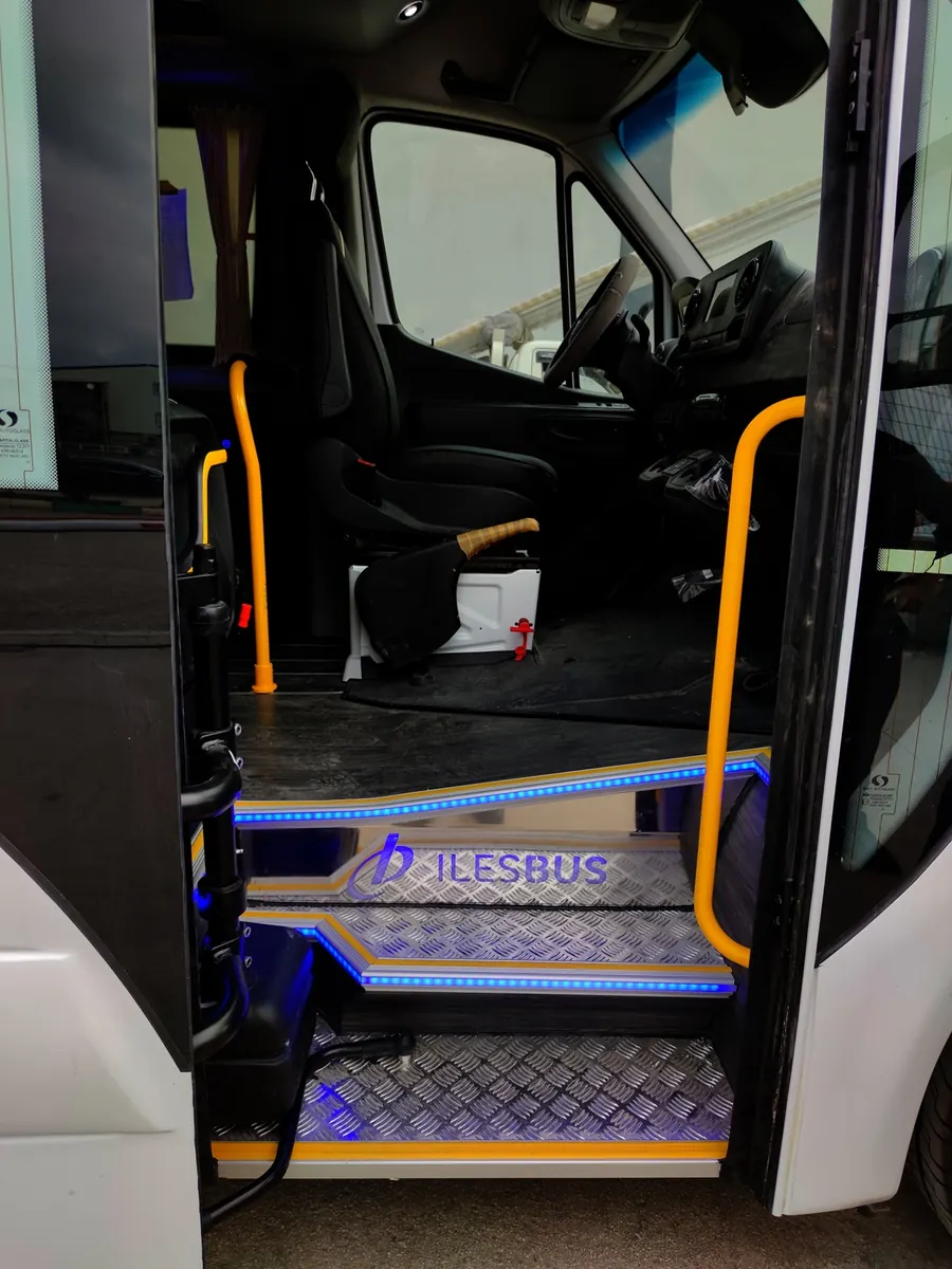 Harmony vehicle, view 8 of 53