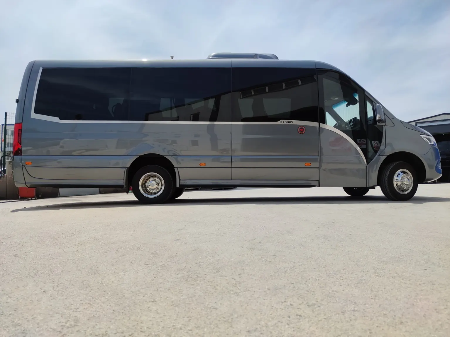 Harmony vehicle, view 13 of 53