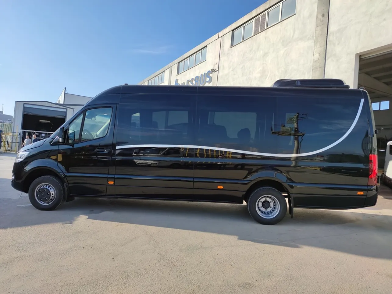 Renaissance vehicle, view 9 of 19