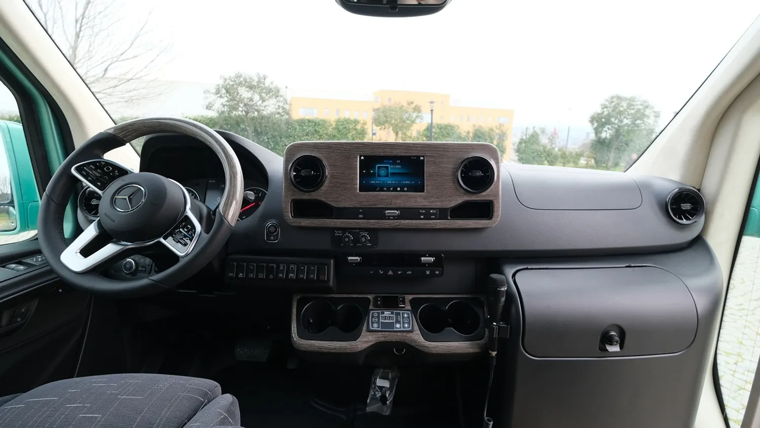 Renaissance vehicle, view 13 of 19