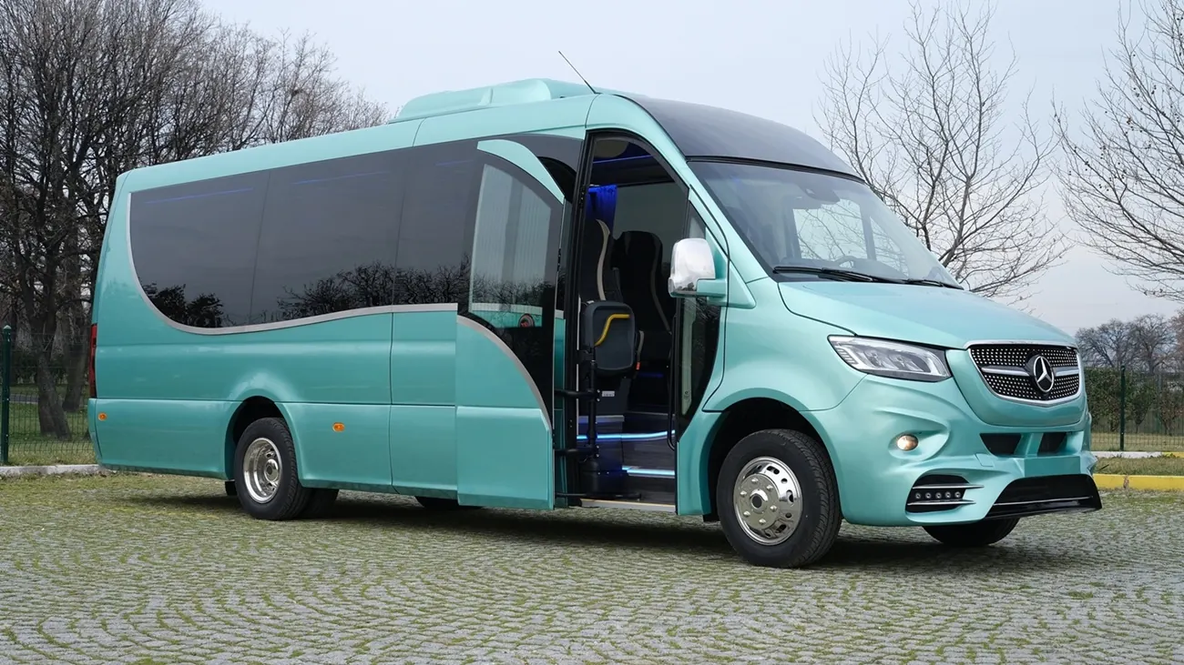 Renaissance vehicle, view 17 of 19