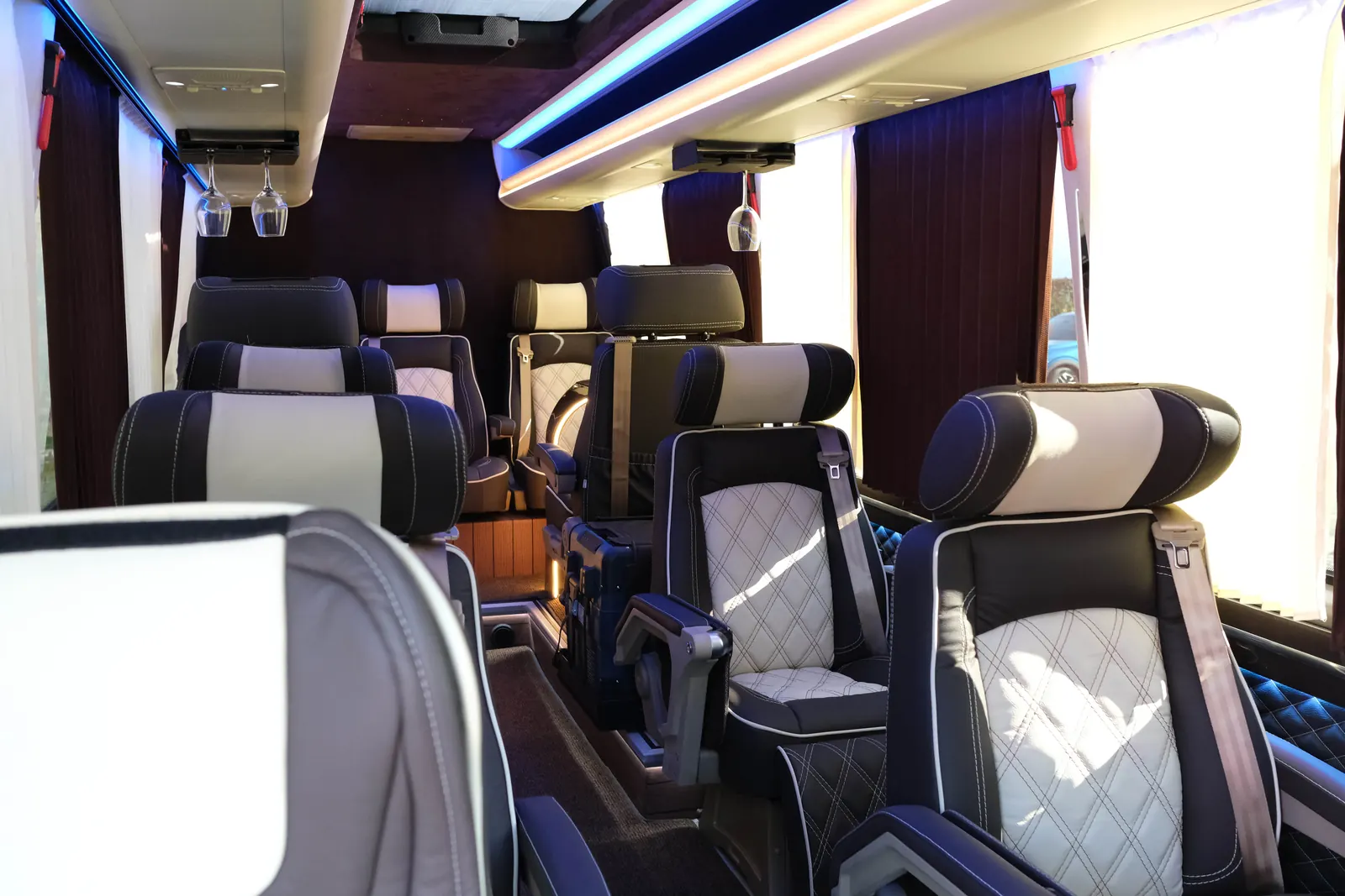 Ultra vehicle, view 8 of 38