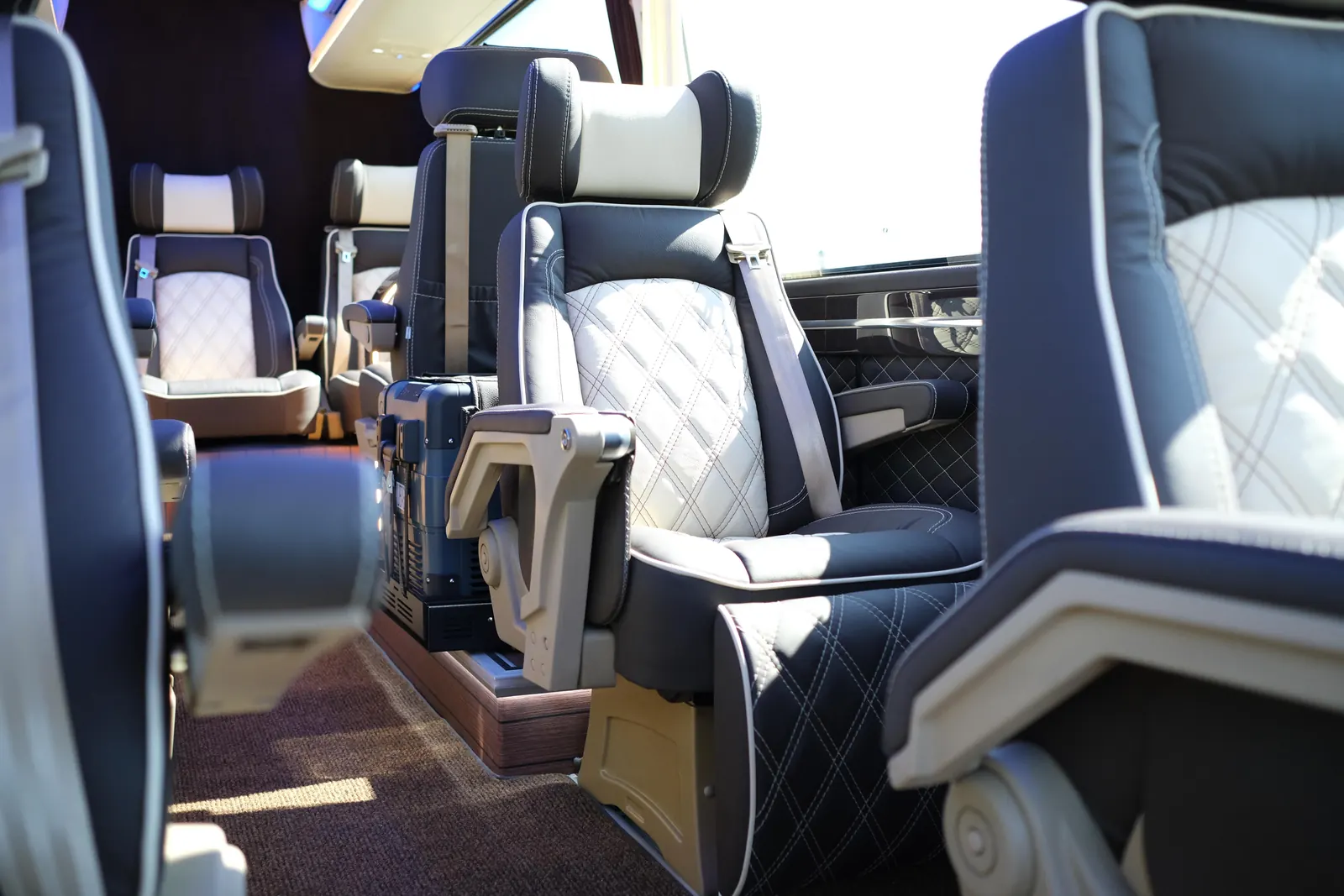 Ultra vehicle, view 12 of 38