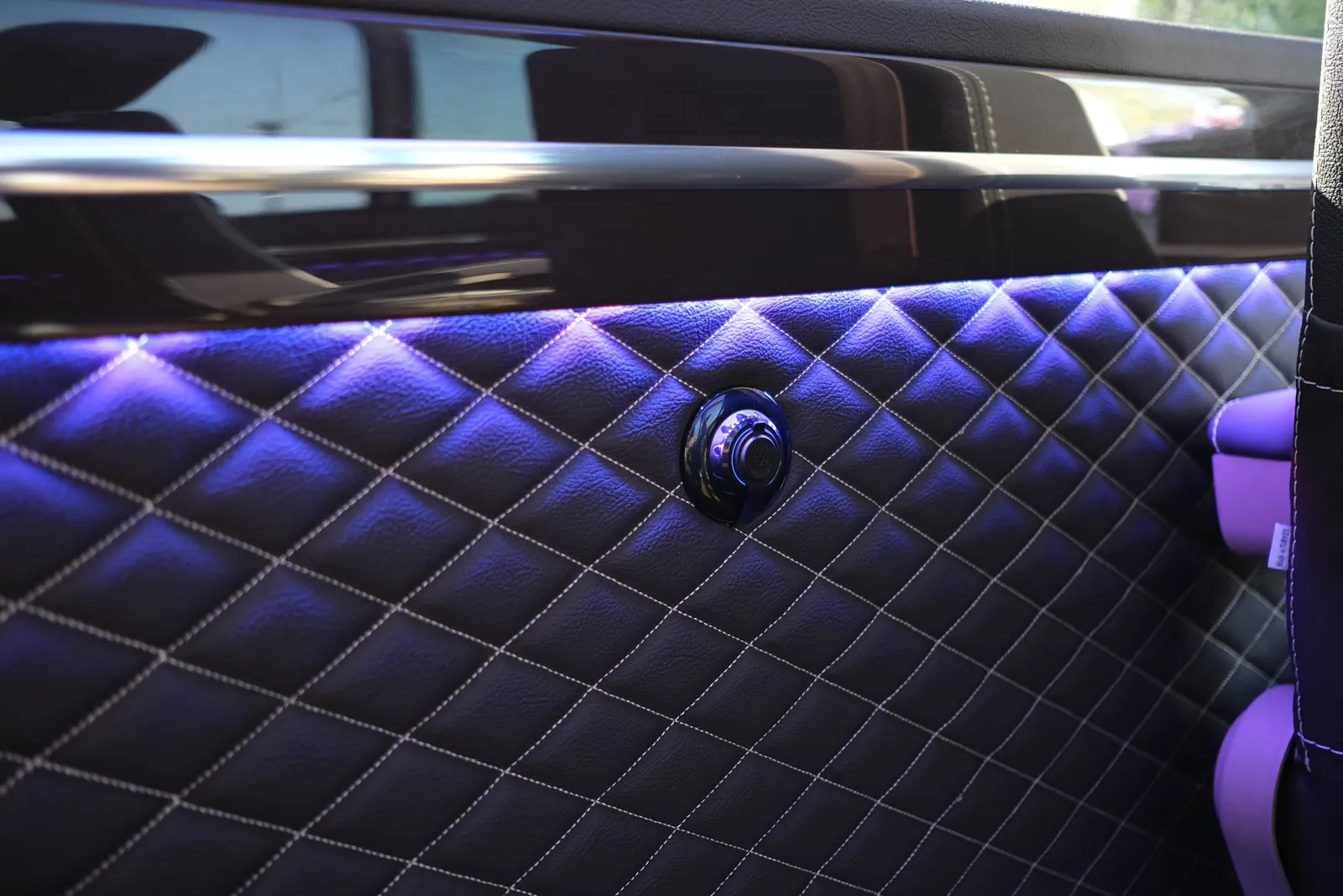 Ultra vehicle, view 18 of 38